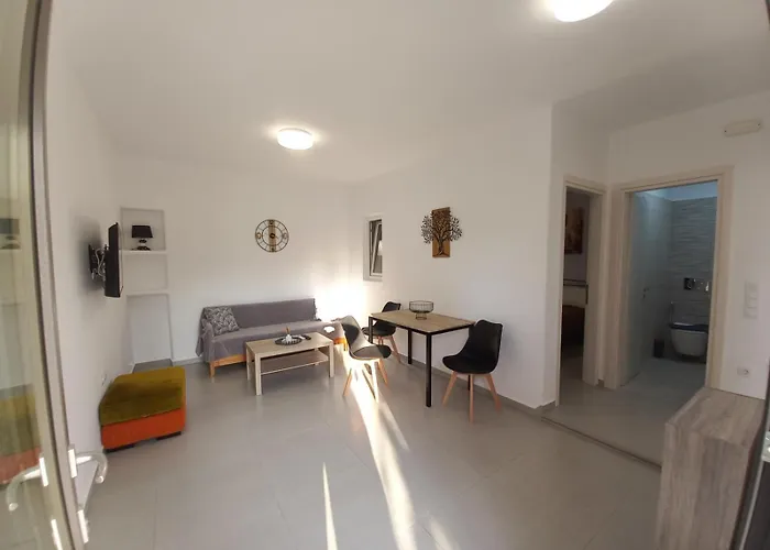 Velania House بيت للعطل *