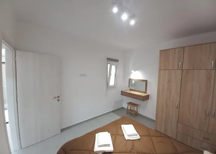 Velania House بيت للعطل